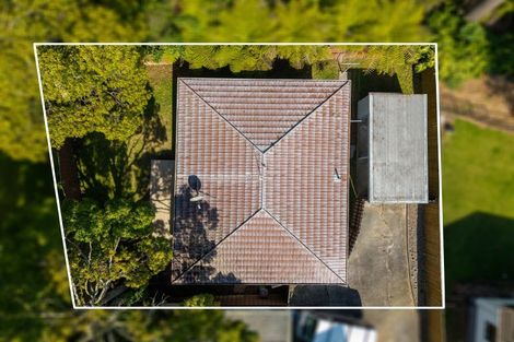 Photo of property in 2/8 Thistledew Place, Bayview, Auckland, 0629
