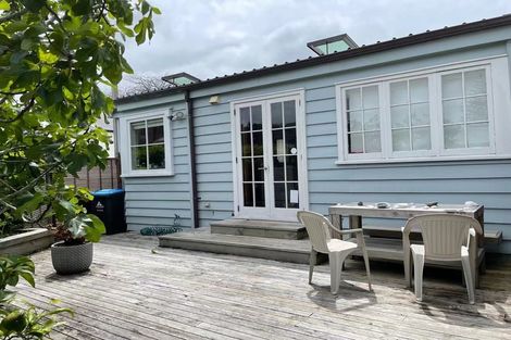 Photo of property in 25 Brighton Road, Parnell, Auckland, 1052