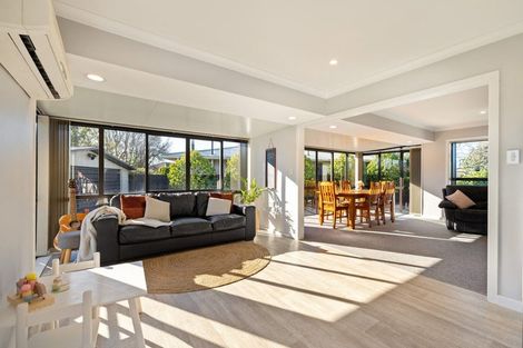 Photo of property in 23 Glenora Place, Hornby, Christchurch, 8042