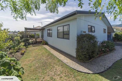 Photo of property in 7 Polstead Road, Stoke, Nelson, 7011