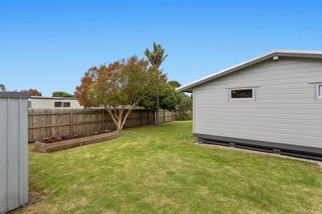 Photo of property in 49 Rata Avenue, Edgecumbe, 3120