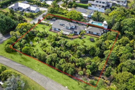 Photo of property in 47 Isobel Road, Greenhithe, Auckland, 0632
