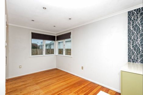 Photo of property in 8 Bradford Place, Awapuni, Palmerston North, 4412