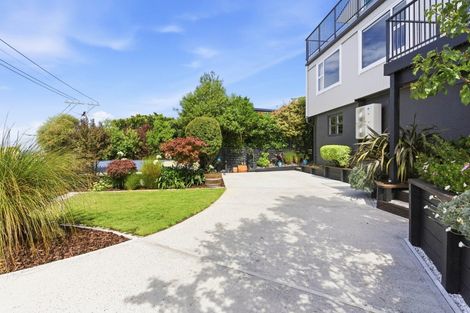 Photo of property in 37 Earls Road, Saint Clair, Dunedin, 9012