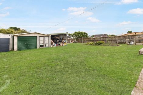 Photo of property in 7 Acourt Street, Hawera, 4610