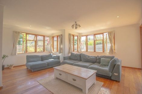 Photo of property in 11 Ramwall Place, Weymouth, Auckland, 2103