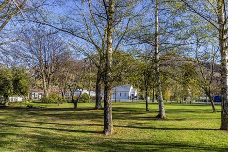 Photo of property in 13 Berkshire Street, Arrowtown, 9302