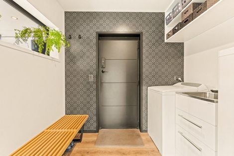 Photo of property in 50 Coll Street, Glenorchy, 9372
