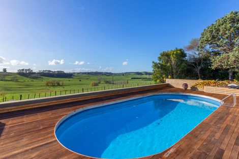 Photo of property in 66 Waiteitei Road, Wellsford, 0974