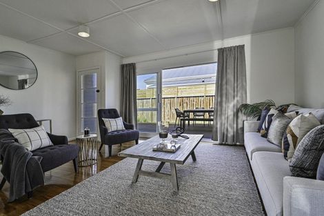 Photo of property in 34 Middle Road, Havelock North, 4130