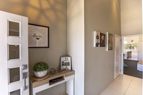 Photo of property in 6a Parkland Drive, Waipawa, 4210