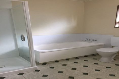 Photo of property in 8 Roskilda Crescent, Taradale, Napier, 4112