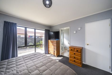 Photo of property in 87 Parnell Heights, Kelvin Grove, Palmerston North, 4414