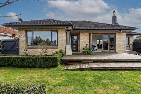 Photo of property in 73 East Street, Enderley, Hamilton, 3214