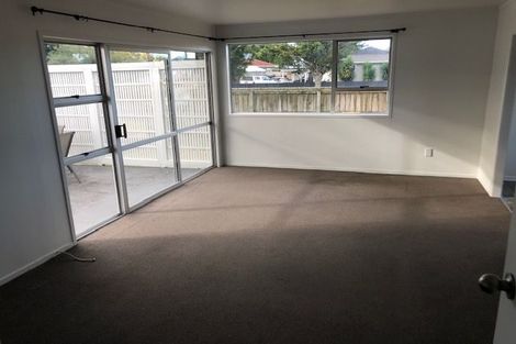 Photo of property in 47 Tabitha Crescent, Henderson, Auckland, 0612