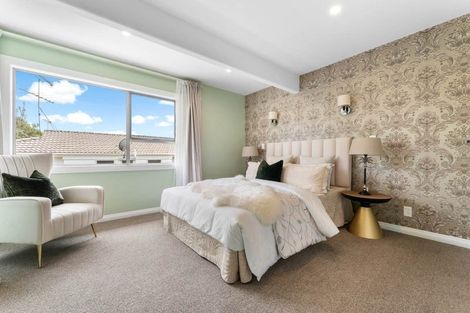 Photo of property in 95 Awaruku Road, Torbay, Auckland, 0630