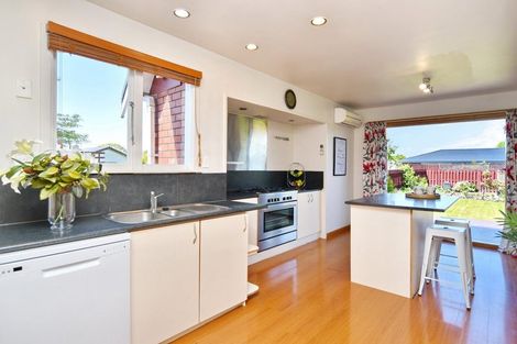 Photo of property in 15 Glenmore Avenue, Casebrook, Christchurch, 8051