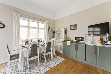 Photo of property in 39 Mako Mako Road, Levin, 5510