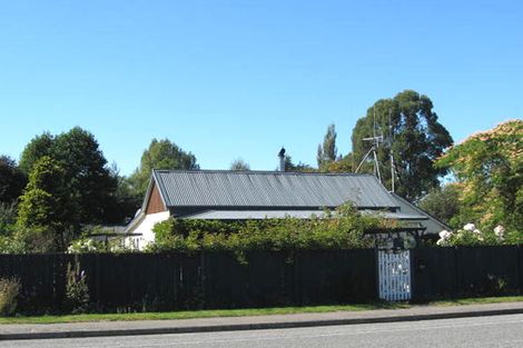 Photo of property in 213 Talbot Street, Geraldine, 7930