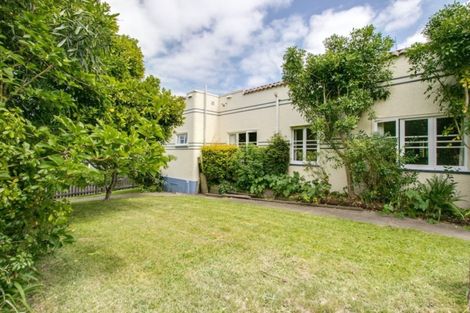 Photo of property in 55 Te Mata Road, Havelock North, 4130