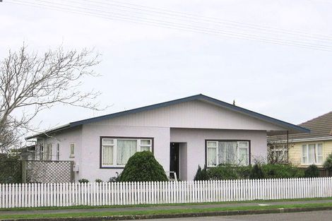Photo of property in 37 Hannan Street, Levin, 5510