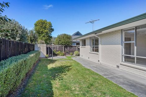 Photo of property in 2/8 Palatine Terrace, Huntsbury, Christchurch, 8022
