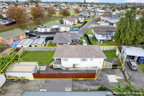 Photo of property in 2/72 Palmers Road, Clendon Park, Auckland, 2103