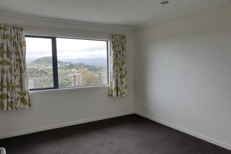 Photo of property in 20 Parkinson Close, Whitby, Porirua, 5024