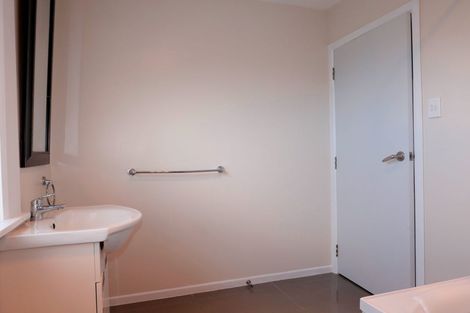 Photo of property in 129 Arawhata Road, Paraparaumu, 5032