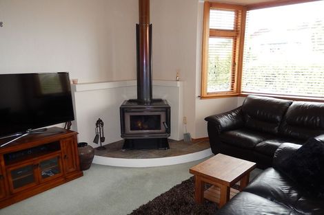 Photo of property in 114 Perth Street, Holmes Hill, Oamaru, 9401