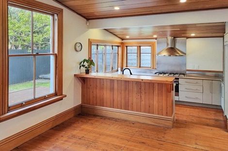 Photo of property in 90 Taylors Road, Mount Albert, Auckland, 1025