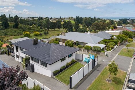 Photo of property in 219 Douglas Street, Highfield, Timaru, 7910