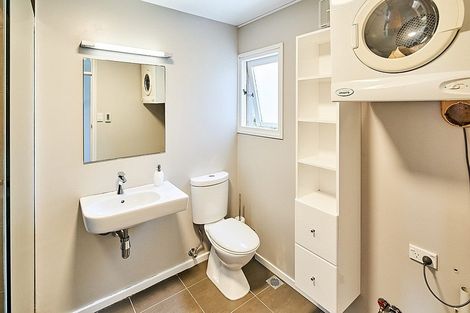 Photo of property in Manston Apartments, 3a/145 Ohiro Road, Brooklyn, Wellington, 6021