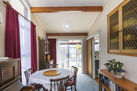 Photo of property in 21 Lockhart Avenue, Milson, Palmerston North, 4414