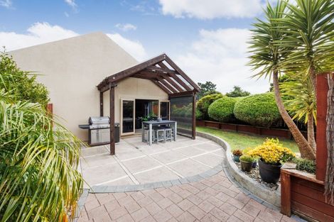 Photo of property in 19 Rothesay Place, Highbury, Palmerston North, 4412