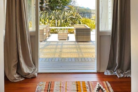 Photo of property in 186 Victoria Street, Coromandel, 3506