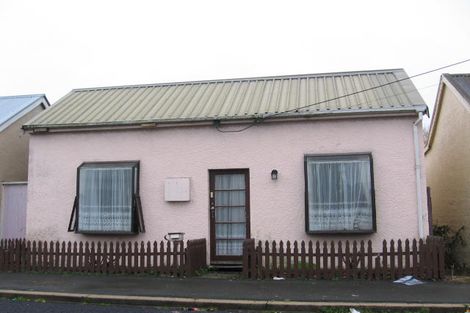 Photo of property in 14 Prendergast Street, South Dunedin, Dunedin, 9012