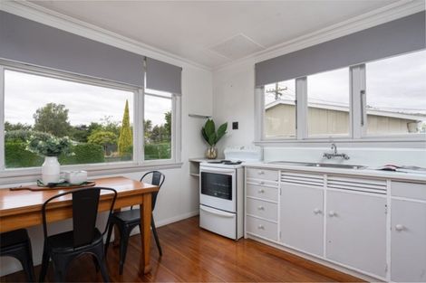 Photo of property in 38 Jellicoe Street, Greytown, 5712