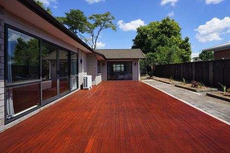 Photo of property in 8 Berkley Avenue, Hillcrest, Hamilton, 3216