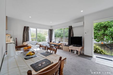Photo of property in 2/71 Bentley Avenue, Glenfield, Auckland, 0629