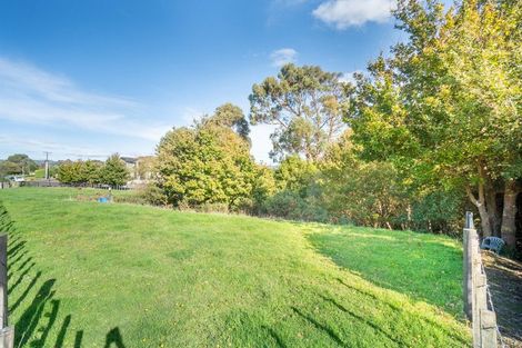 Photo of property in 50 Waicola Drive, Fitzherbert, Palmerston North, 4471