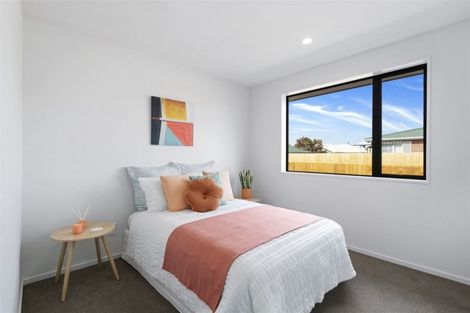 Photo of property in 56a Sawyers Arms Road, Northcote, Christchurch, 8052