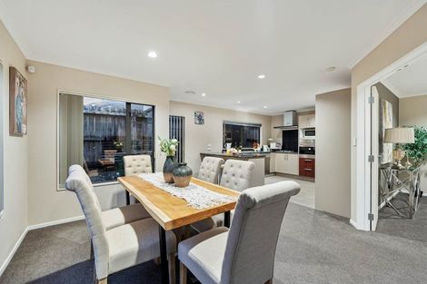 Photo of property in 4a Dapple Place, Flat Bush, Auckland, 2019
