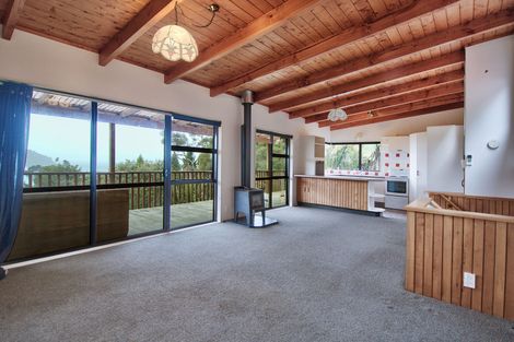 Photo of property in 1258 Huia Road, Huia, Auckland, 0604