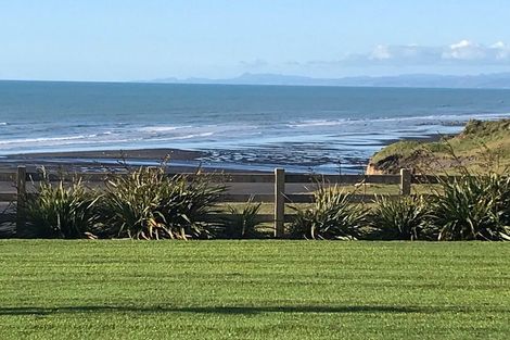 Photo of property in 154 Waitoetoe Road, Mimi, Urenui, 4377