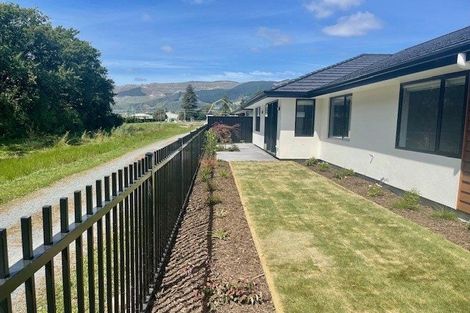 Photo of property in 35 Oakdale Grove, Richmond, 7020