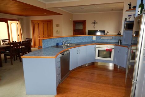 Photo of property in 114 Perth Street, Holmes Hill, Oamaru, 9401