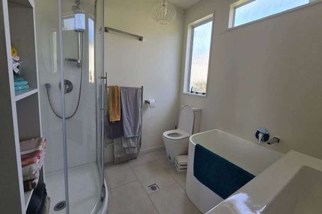 Photo of property in 6 Kekerenga Street, Strathmore Park, Wellington, 6022