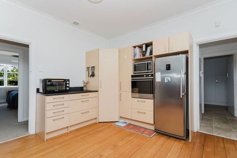 Photo of property in 64 Guy Street, Dannevirke, 4930