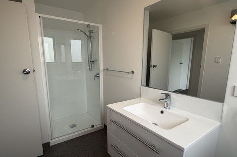 Photo of property in 2/7 Division Street, Riccarton, Christchurch, 8041